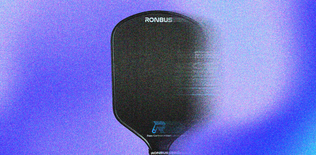 grainy motion blur effect of Ronbus R1 Nova